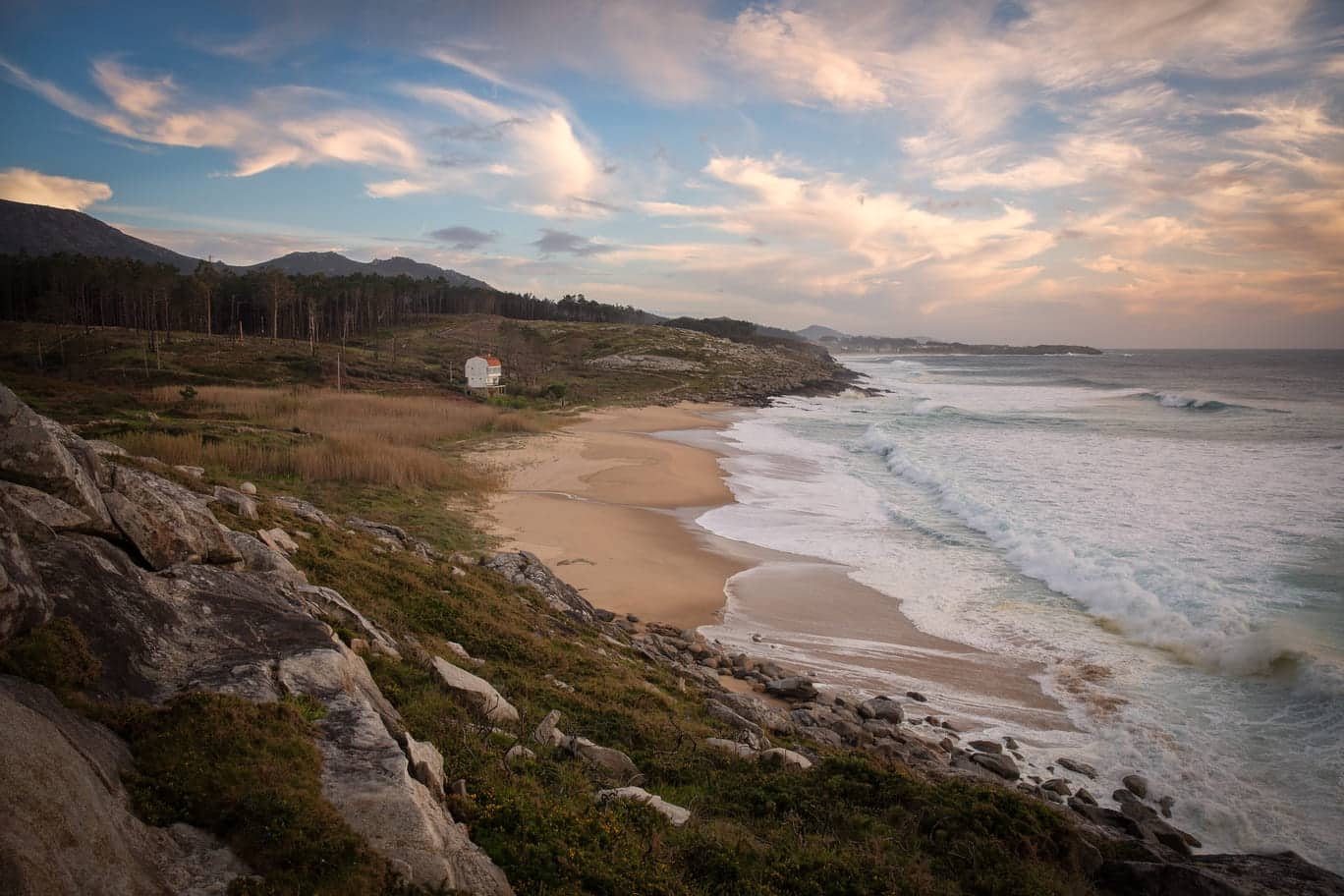 Explore Galicia in 5 days and its beaches
