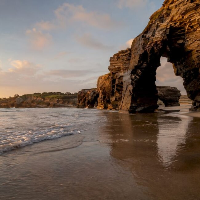 Playa de las Catedrales, Lugo y Ribadeo desde A Coruña