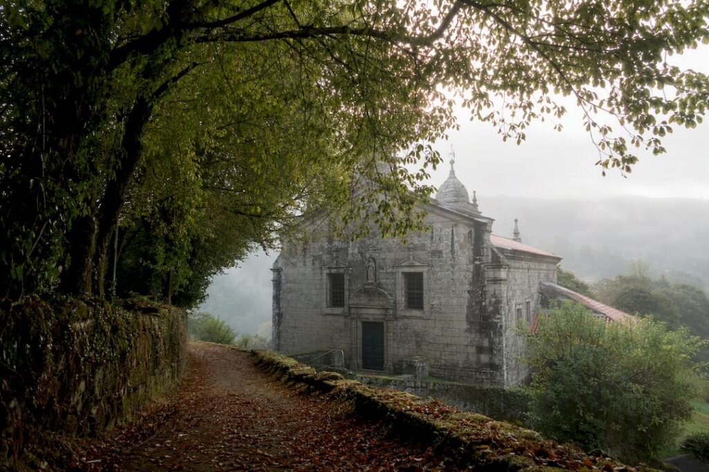 Itinerarios de 1–2 días para visitar monasterios imprescindibles en Galicia